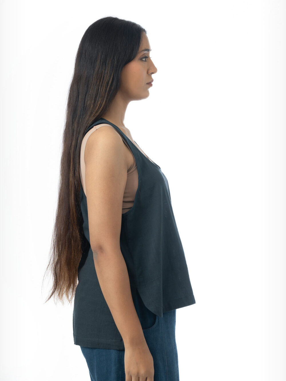 Gunjee Black Top
