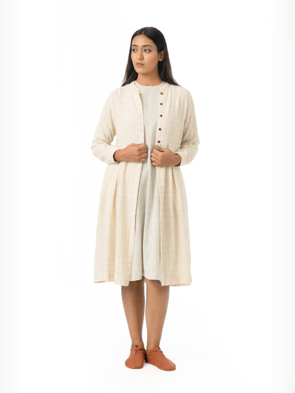 Parat Shrug
