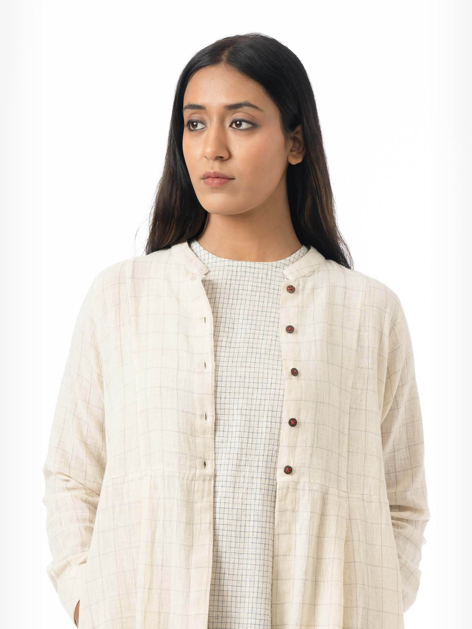 Parat Shrug